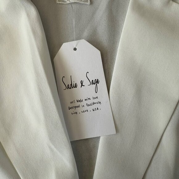Sadie & Sage Womens Size Small The Vow Blazer White Light Weight Jacket - Picture 4 of 8
